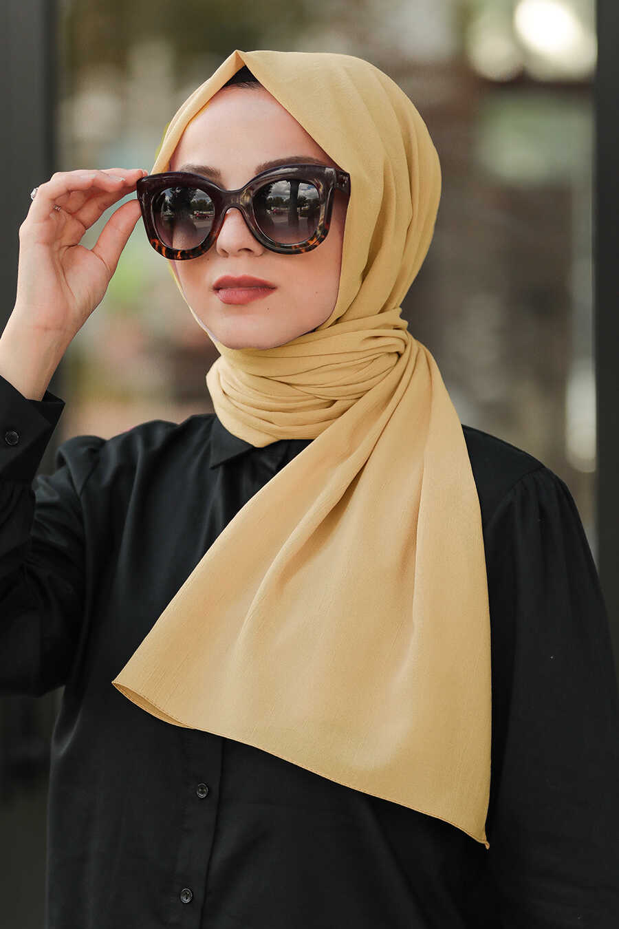 Beige Hijab Shawl 7550BEJ - Neva-style.com